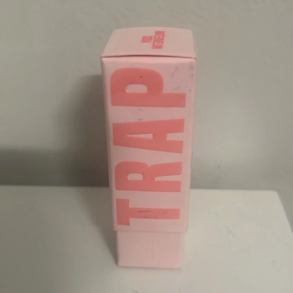 Jeffree‎ Star Watermelon Soda Velvet Trap Lipstick